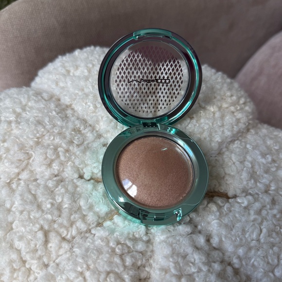 MAC Highlighters+Eye Shadows+Too Faced Mini Palette/Set (6 items,NEW) - Picture 5 of 9